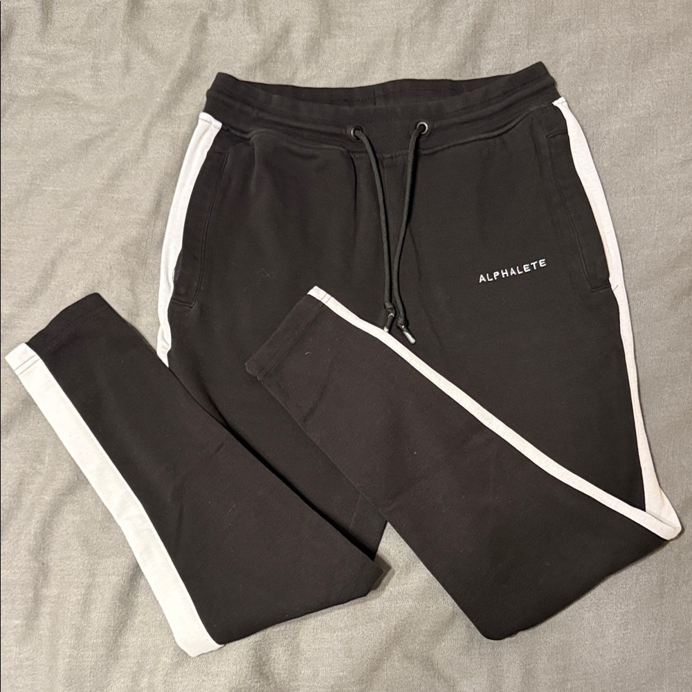 Alphalete joggers